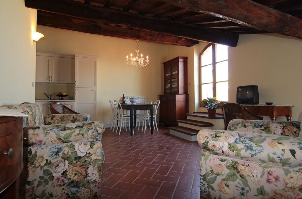 Апартаменты La Terrazza Sulla Val D'Orcia Кастильоне-д'Орчия Номер фото