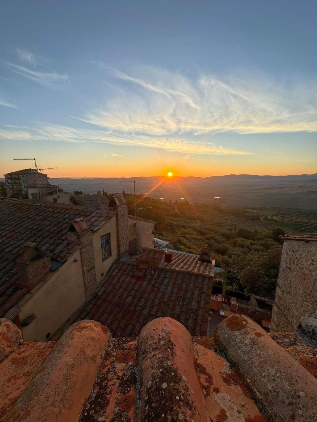 Апартаменты La Terrazza Sulla Val D'Orcia Кастильоне-д'Орчия Экстерьер фото