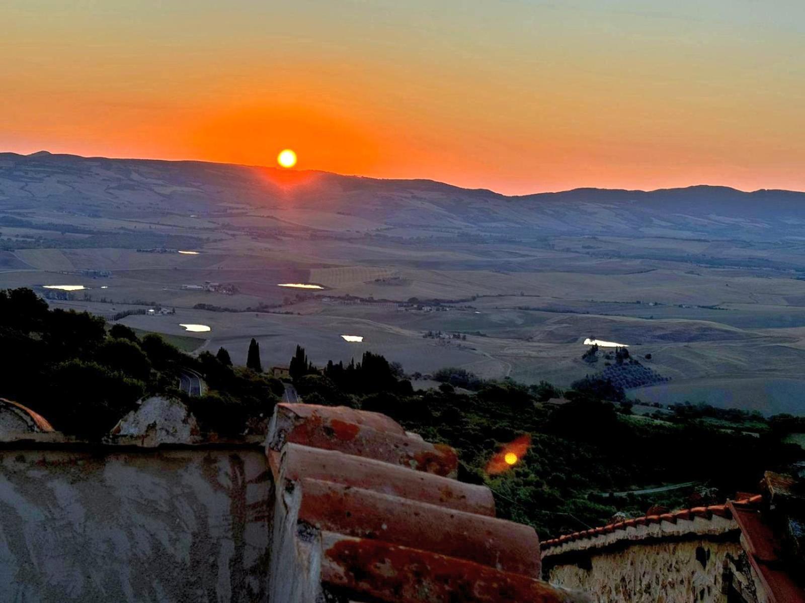 Апартаменты La Terrazza Sulla Val D'Orcia Кастильоне-д'Орчия Экстерьер фото
